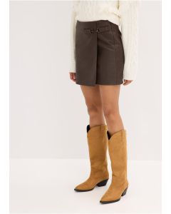 Nahaimitatsioonis seelik